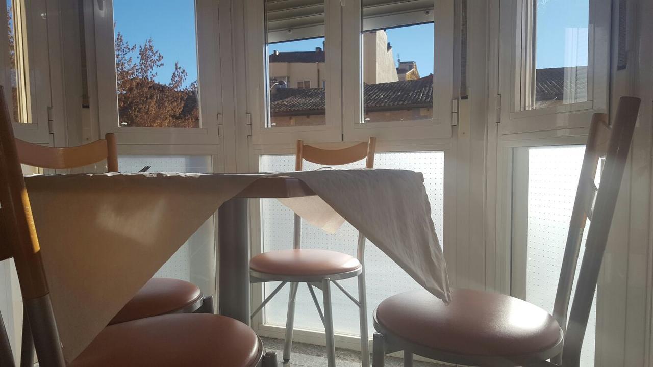 Hostal Restaurante San Juan Молина-де-Арагон Экстерьер фото