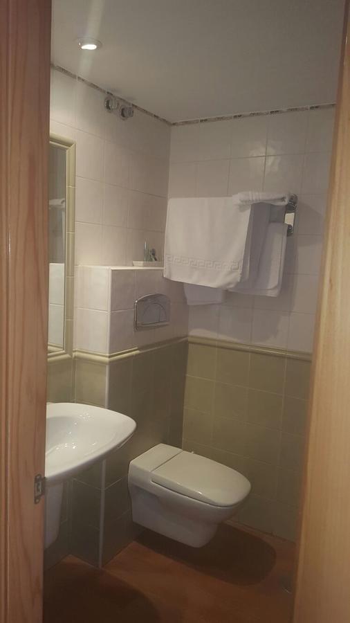 Hostal Restaurante San Juan Молина-де-Арагон Экстерьер фото