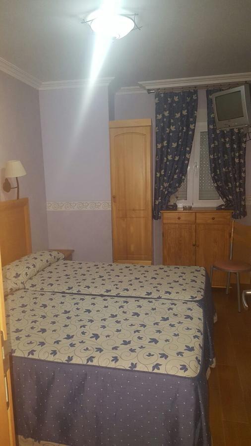 Hostal Restaurante San Juan Молина-де-Арагон Экстерьер фото